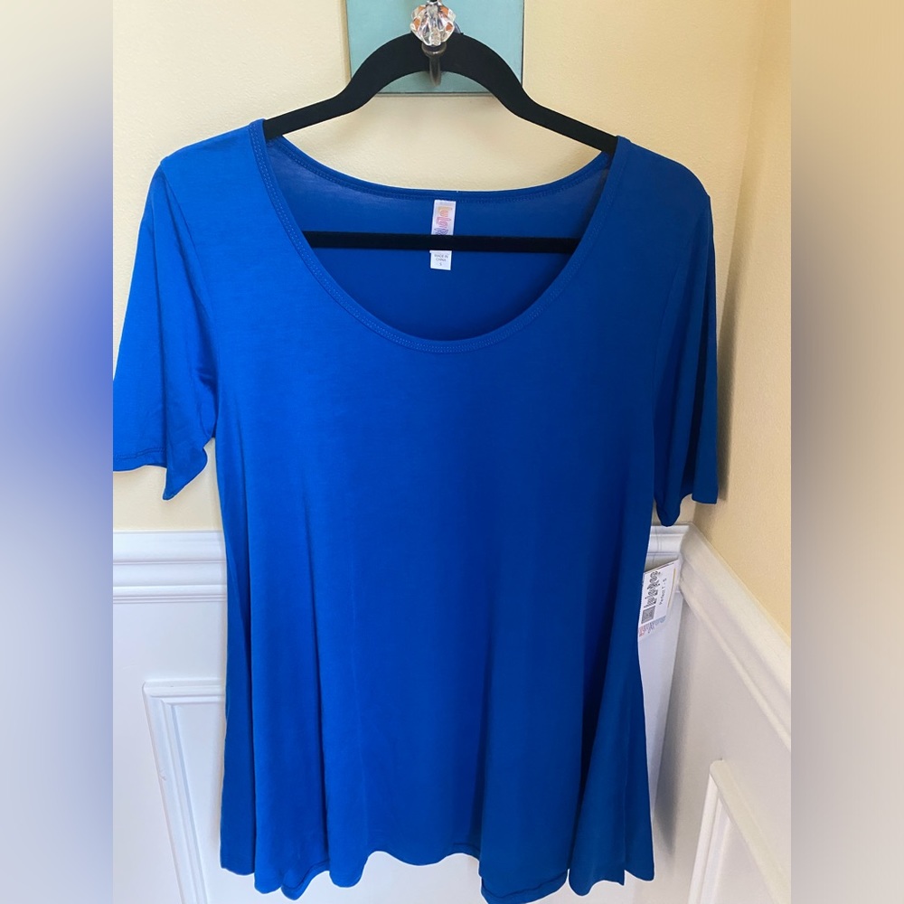 lularoe perfect t. size small